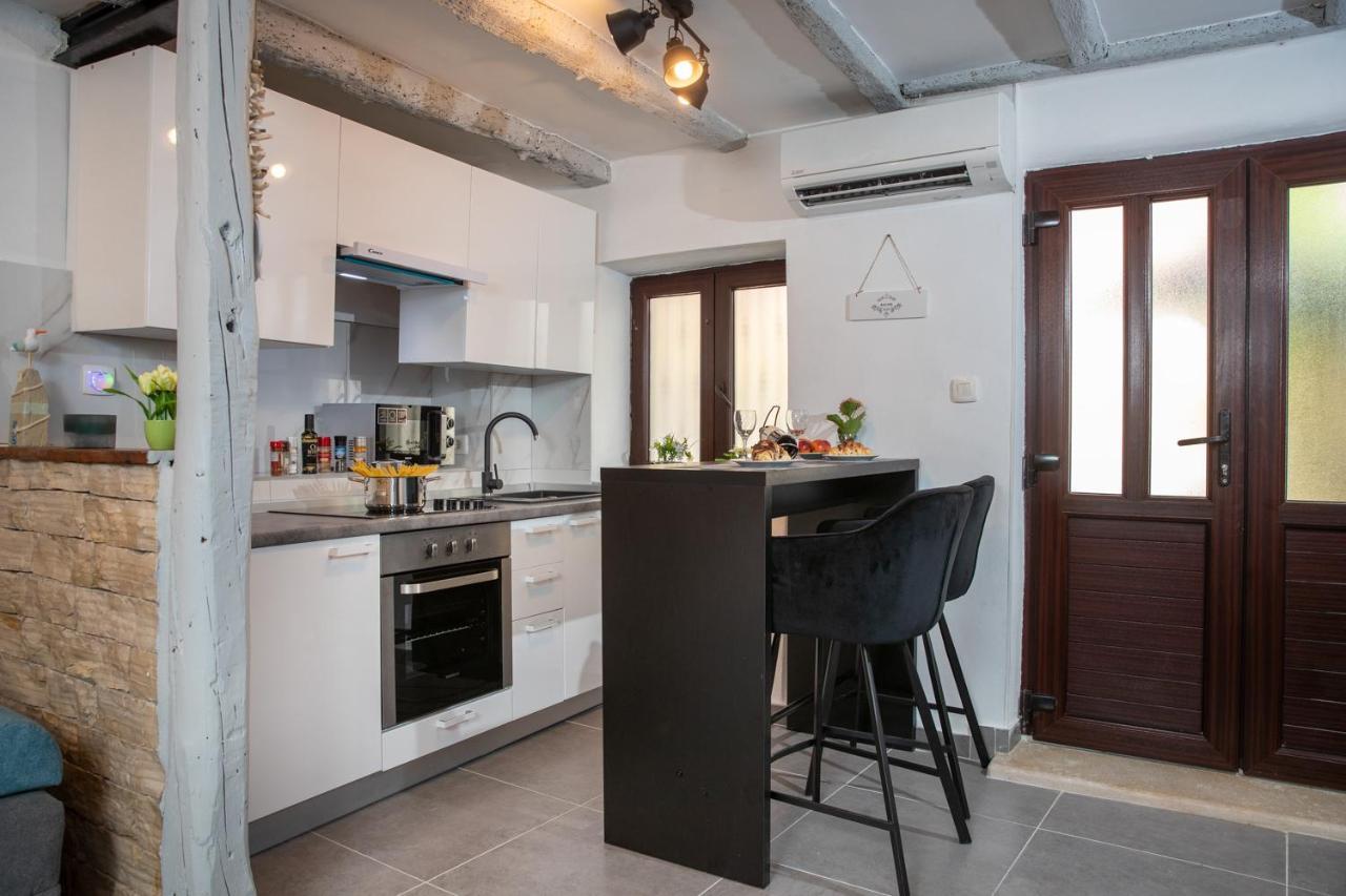 Old Rubinum Apartment Rovinj Ngoại thất bức ảnh